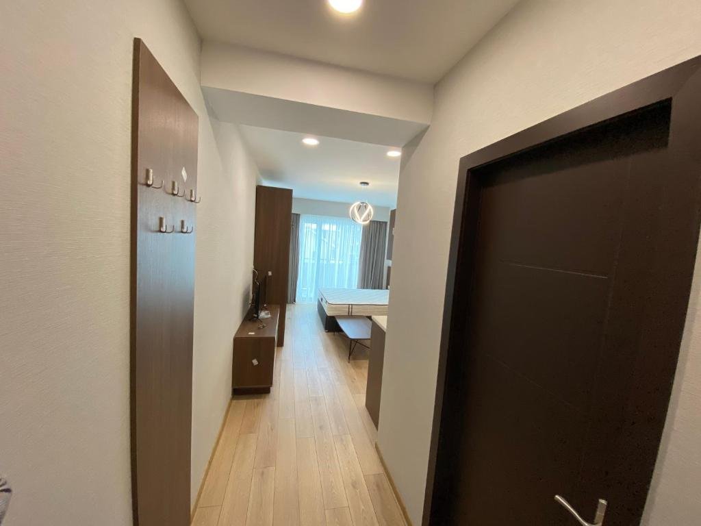 Тбилиси: 2+1 Studio in 4* Crystal residence Hotel room135