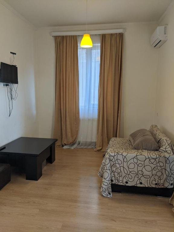Тбилиси: 1-bedroom riverside apartment with perfect view