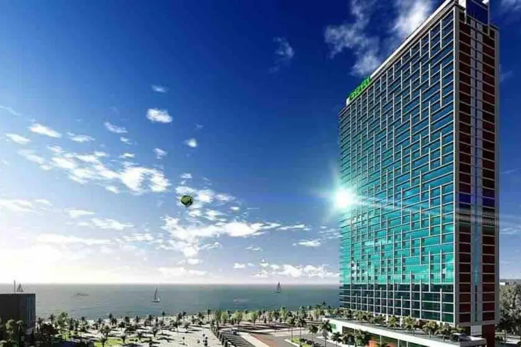 Батуми: Batumi beach tower apartment 2005