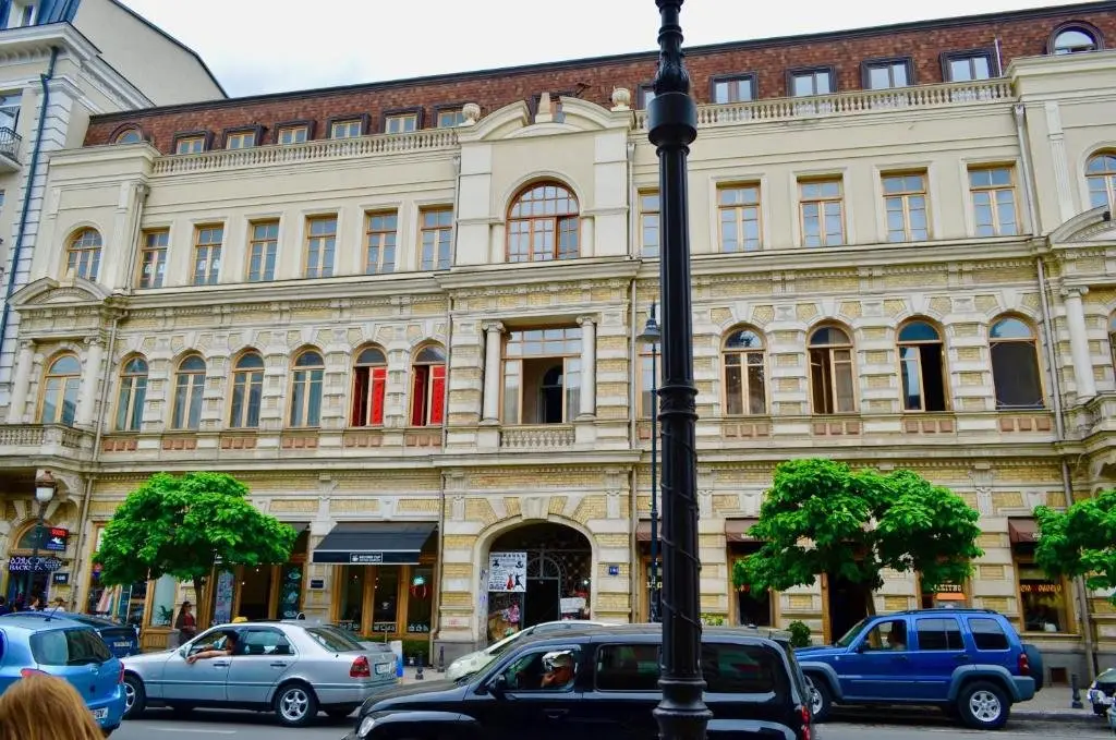 Тбилиси: Ali and Nino Apartments, Nino.