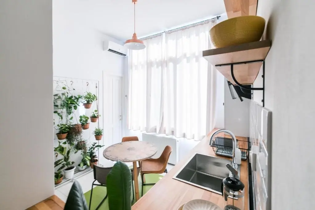 Тбилиси: Ali and Nino Apartments, Nino.