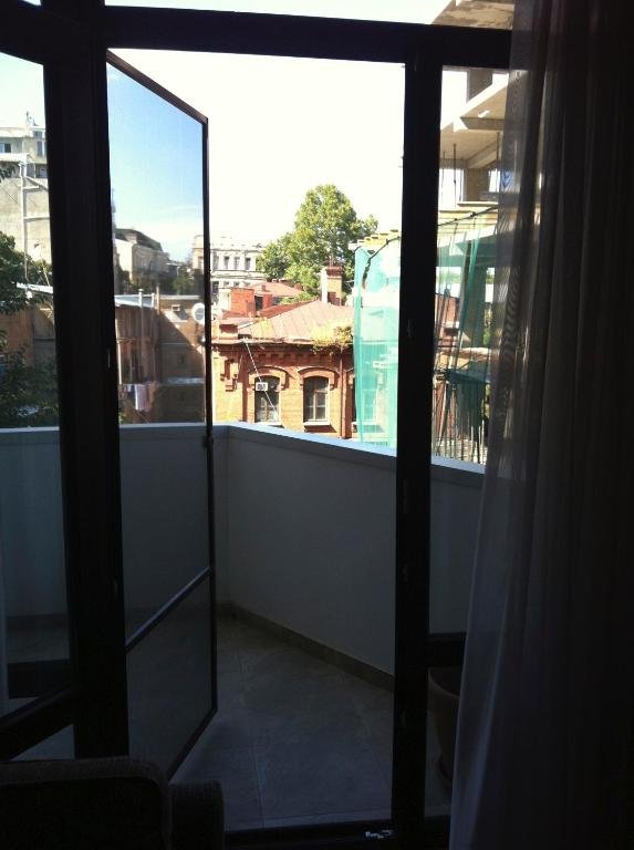 Тбилиси: 11 Shio Chitadze St