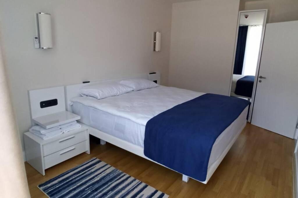 Батуми: Apartment 4446 in Orbi City 49-th floor