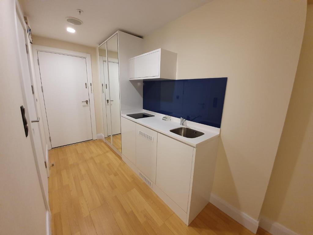 Батуми: Batumi Orbi City Beach Studio Apartment Block A