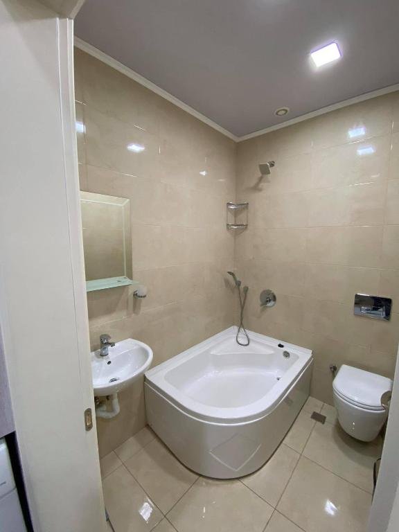 Батуми: Borusan Apartment