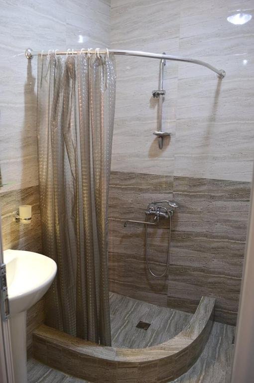 Батуми: Apartment Near Park 36