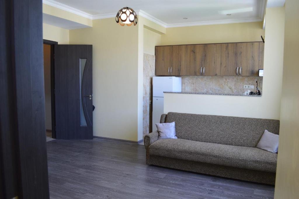 Батуми: Apartment Near Park 36