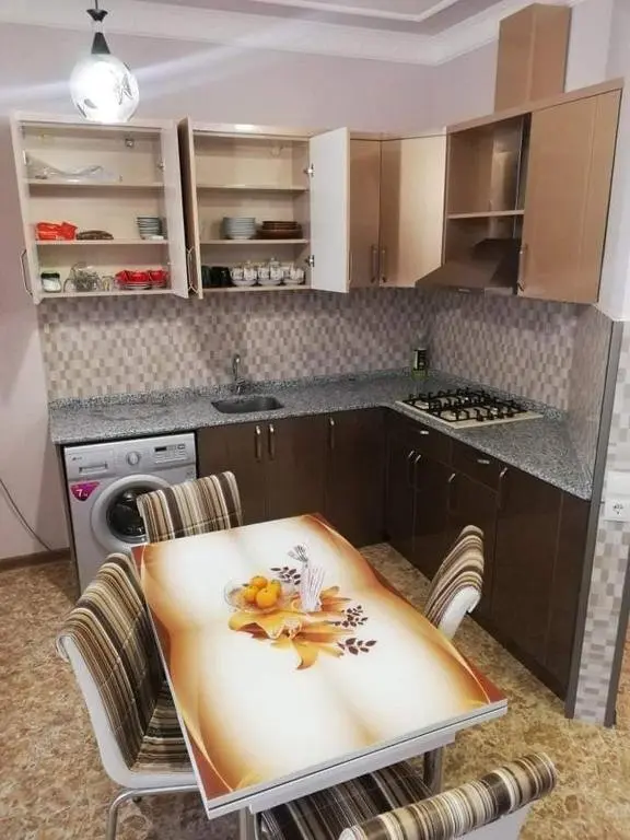 Батуми: Apartamenti irina