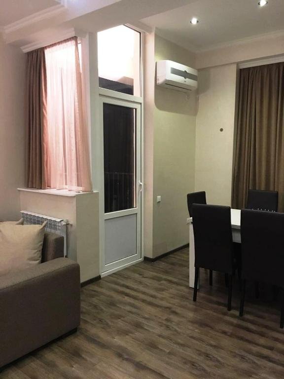 Тбилиси: Apartment On Gorgasali