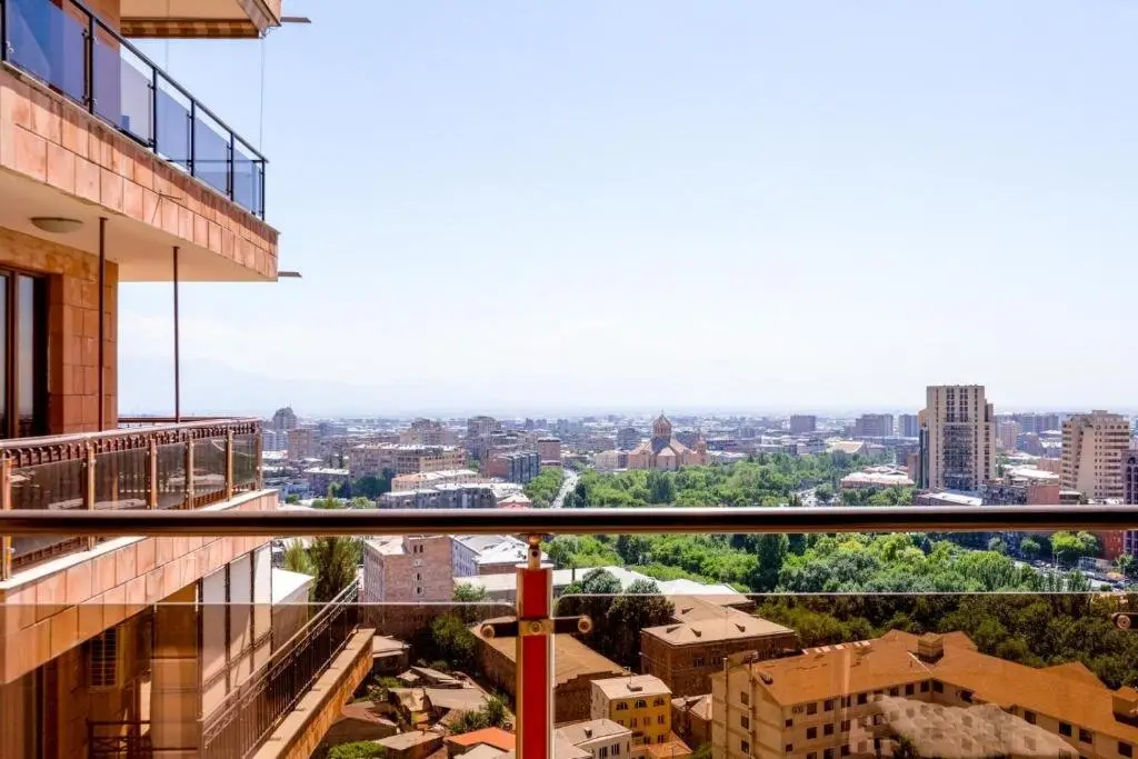 Ереван: ARMT Royal apartment on Sayat-Nova street