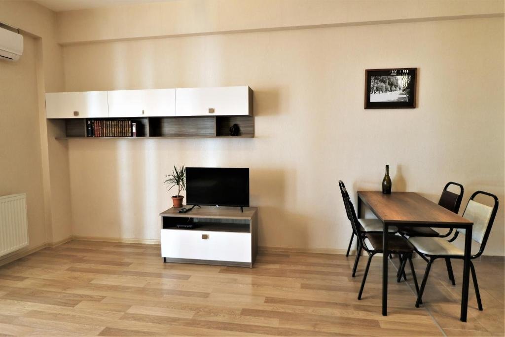 Тбилиси: Apartment M2
