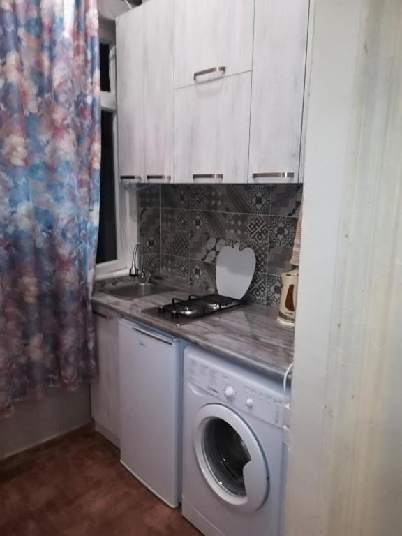 Тбилиси: apartment agmashenebeli