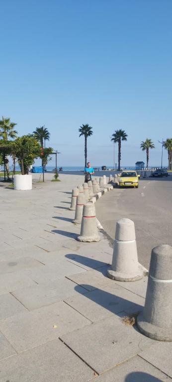 Батуми: Batumi Beach Tower Sea Front Aparthotel