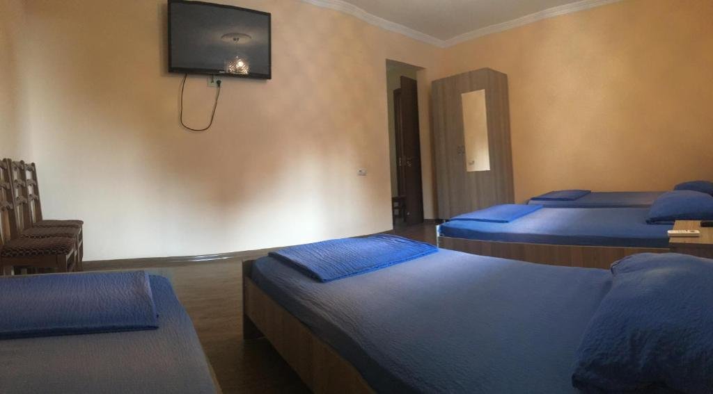 Батуми: Mgzavrebi Batumi-Gonio Hotel