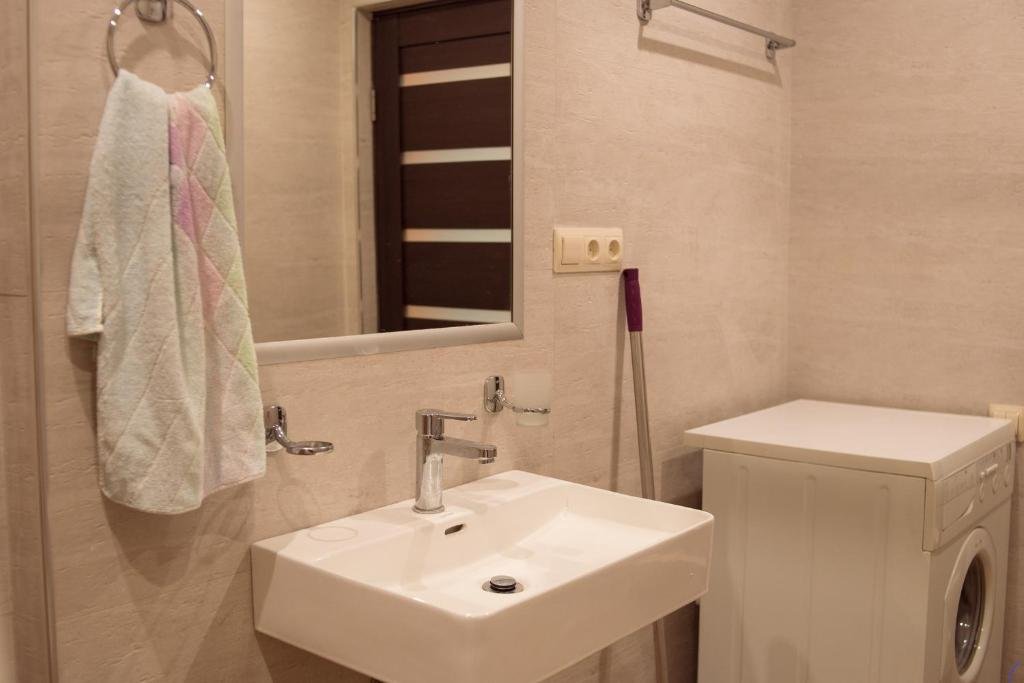 Ереван: Beautiful apartment of the Republic Square