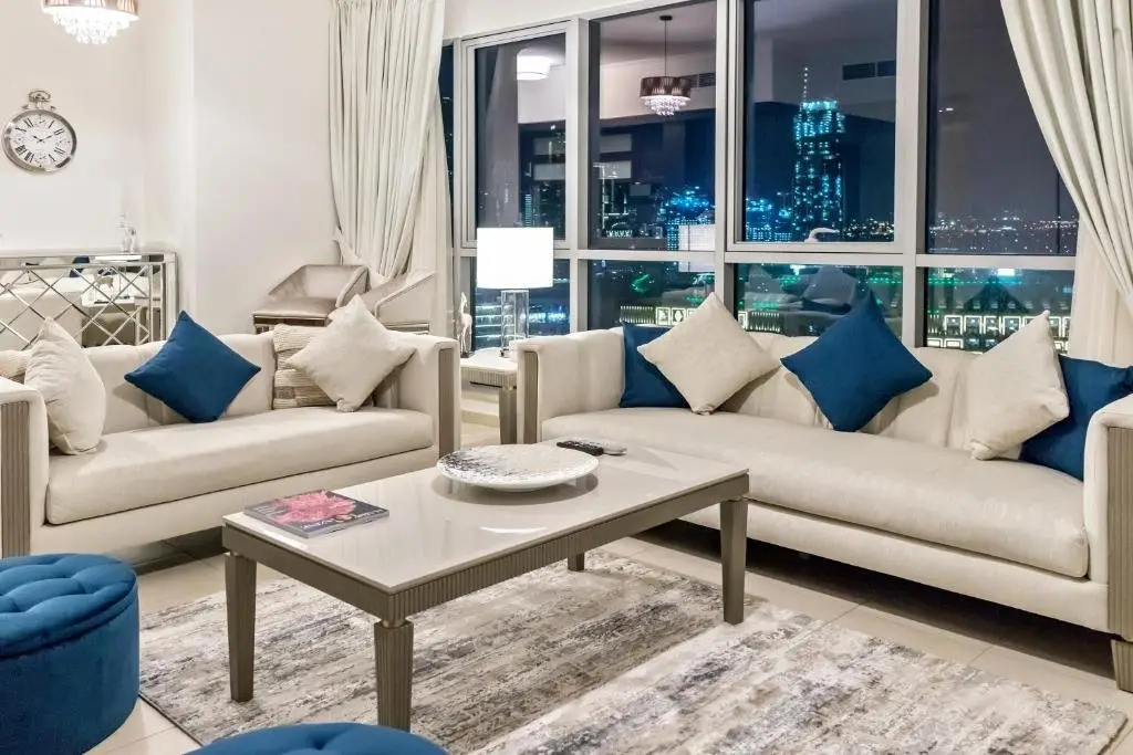 Дубай: FAM Living - The Residences Tower - Burj Fountain View
