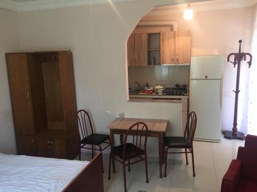 Батуми: Apartment Javakhishvili 3