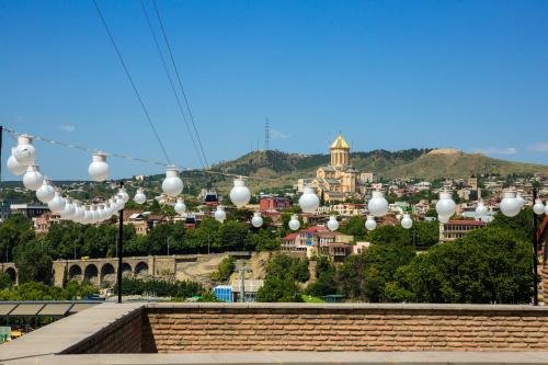 Тбилиси: Anzori House