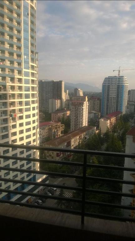 Батуми: Pirosmani Apartments