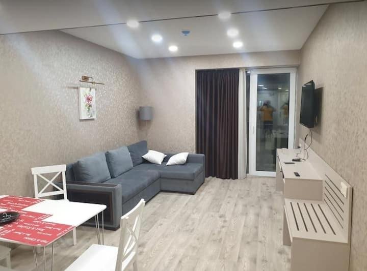 Батуми: Alliance palace- Best Two room apartment