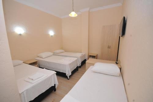Батуми: Hotel Iveria