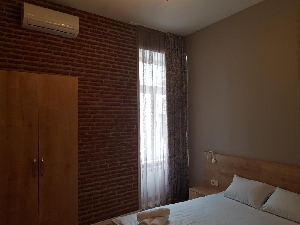 Тбилиси: Apartment New Agmashenebeli