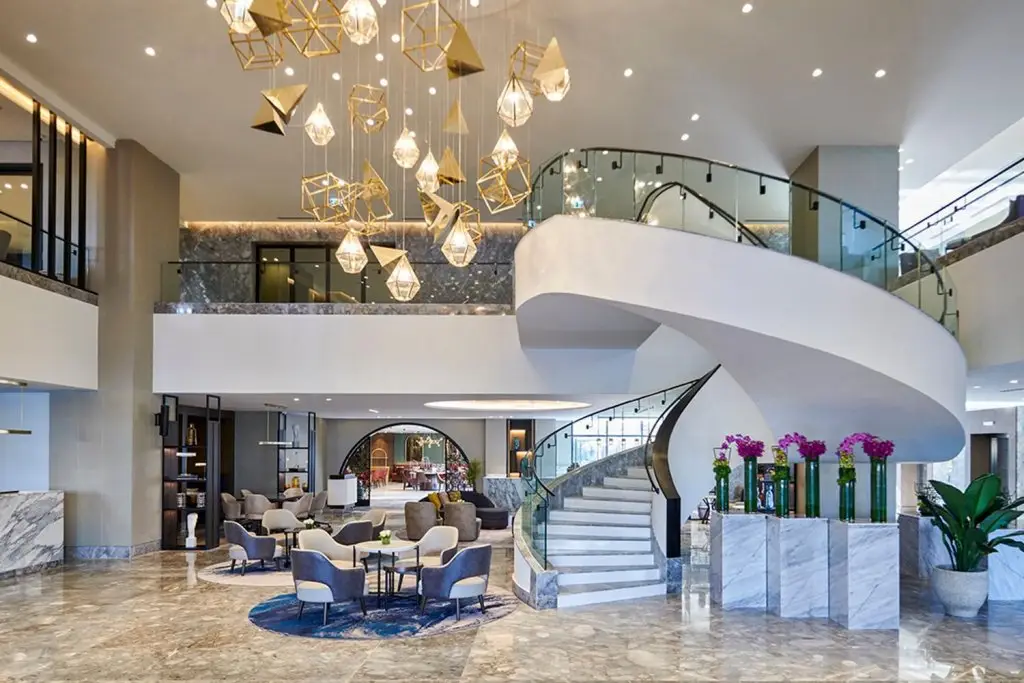 Шейх Заед Сити: Crowne Plaza West Cairo