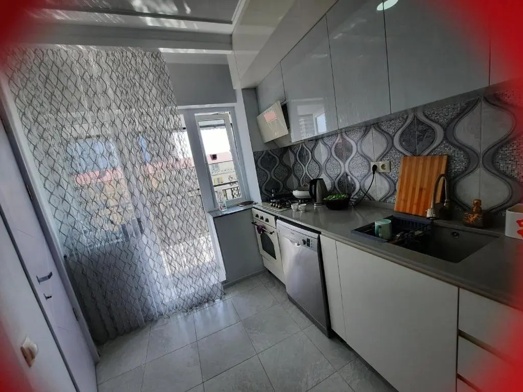 Батуми: Apartment in Khimshiashvili with sea view