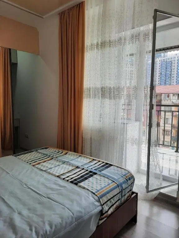 Батуми: Apartment in Khimshiashvili with sea view