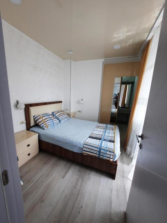 Батуми: Apartment in Khimshiashvili with sea view