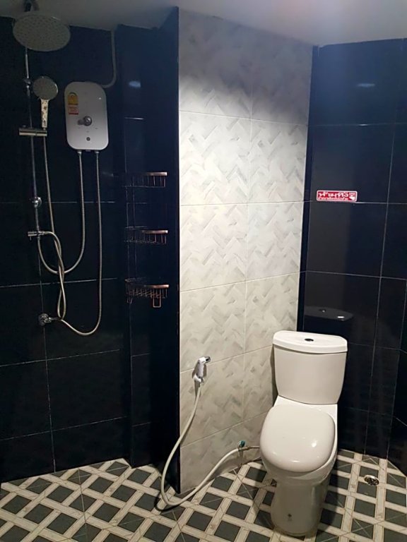 Паттайя: GW guesthouse