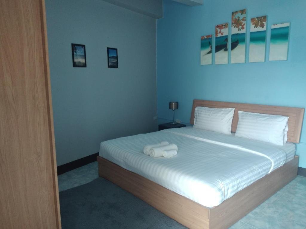 Паттайя: Buakhao Corner