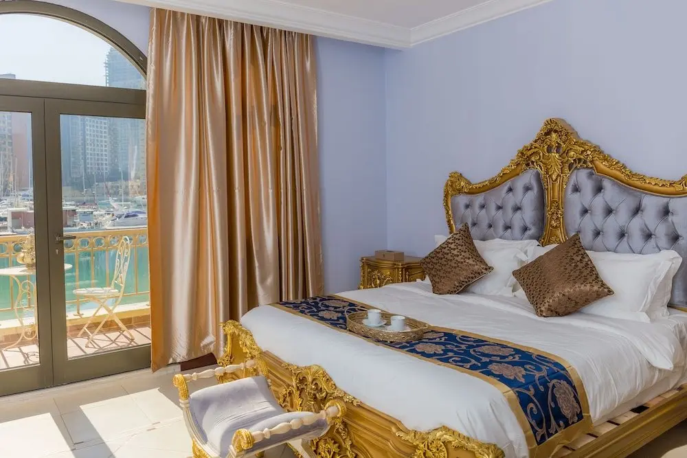 Дубай: The Palm Jumeirah Villas - Frond A by BravoWay Holiday Homes