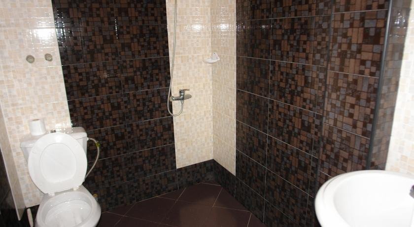 Гонио: Sanni Guest House
