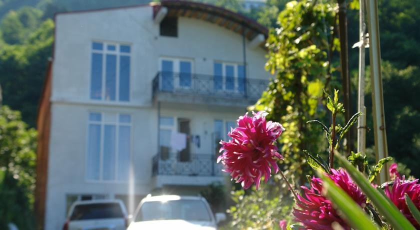 Гонио: Sanni Guest House