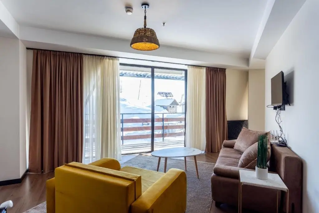 Гудаури: Stylish 1Br Apartment In Marshall Project