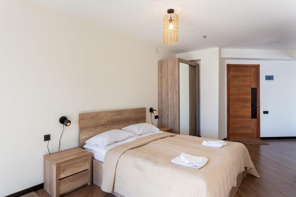 Гудаури: Stylish 1Br Apartment In Marshall Project