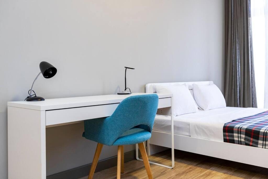 Тбилиси: Stylish Newly Renovated 1 Br Apt On The Modern Abashidze Street