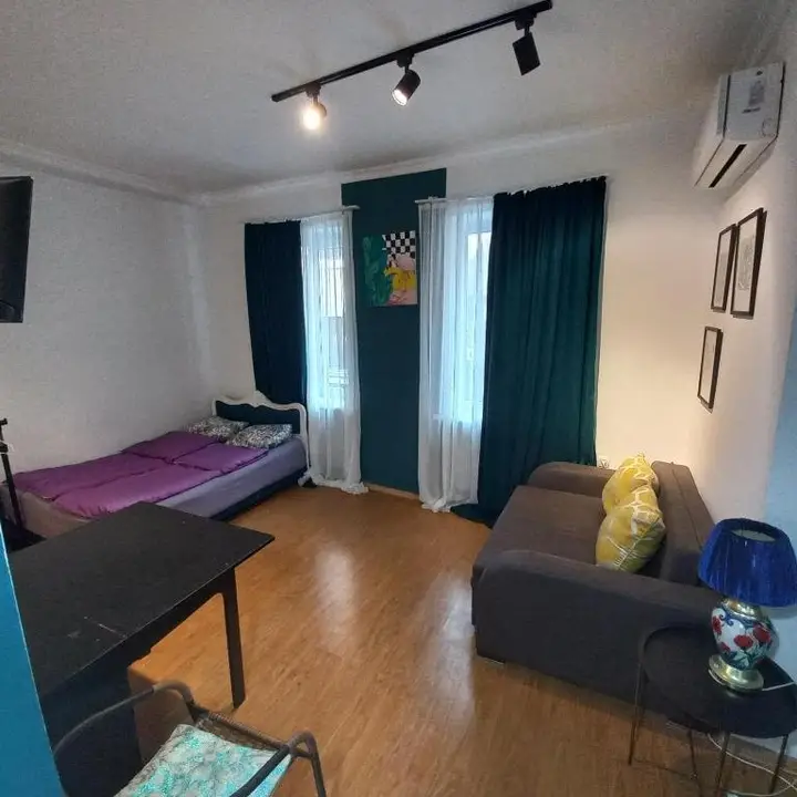 Тбилиси: Studio For 4 Guests On Silver Street