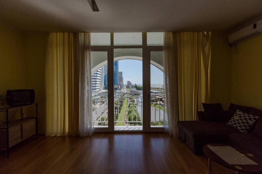 Батуми: Seaside studio apt in Magnolia for 3