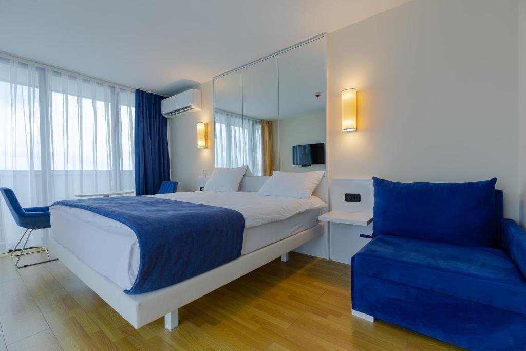 Батуми: Stylish Studio Apartment W Sea And Stadium View