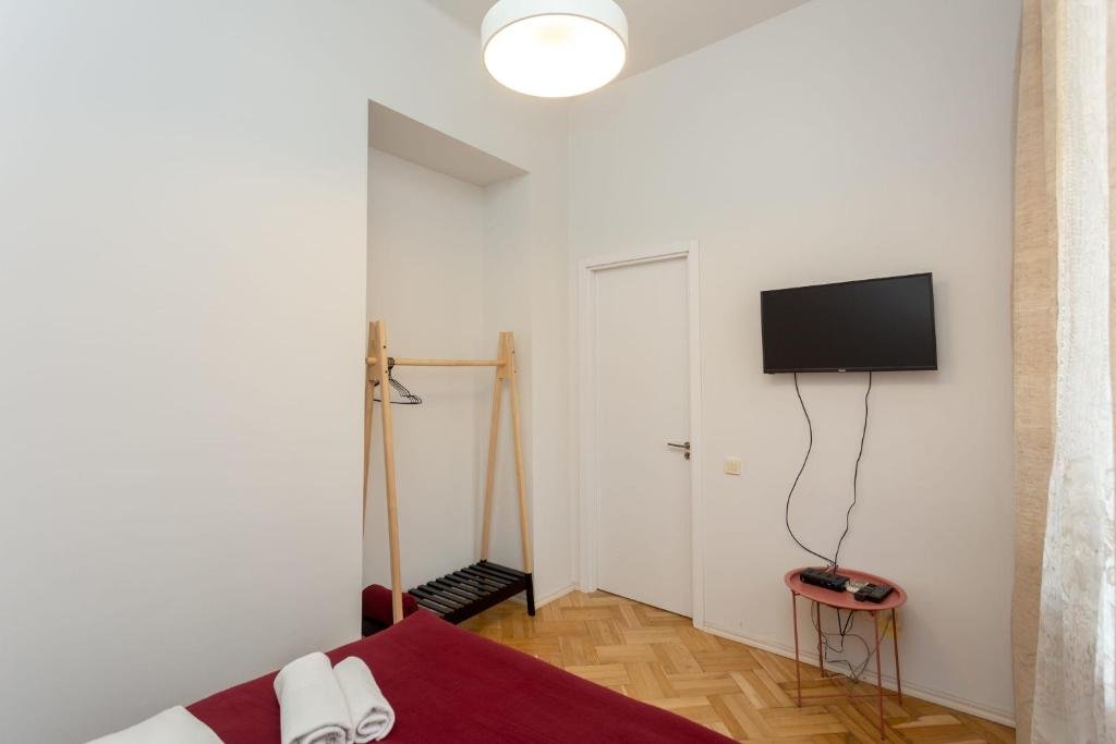 Тбилиси: Super Stylish And Spacious 3 Seperated Apartments For 6 People
