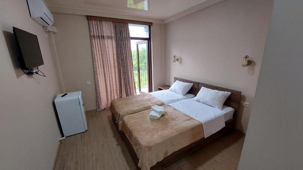 Уреки: Home N2