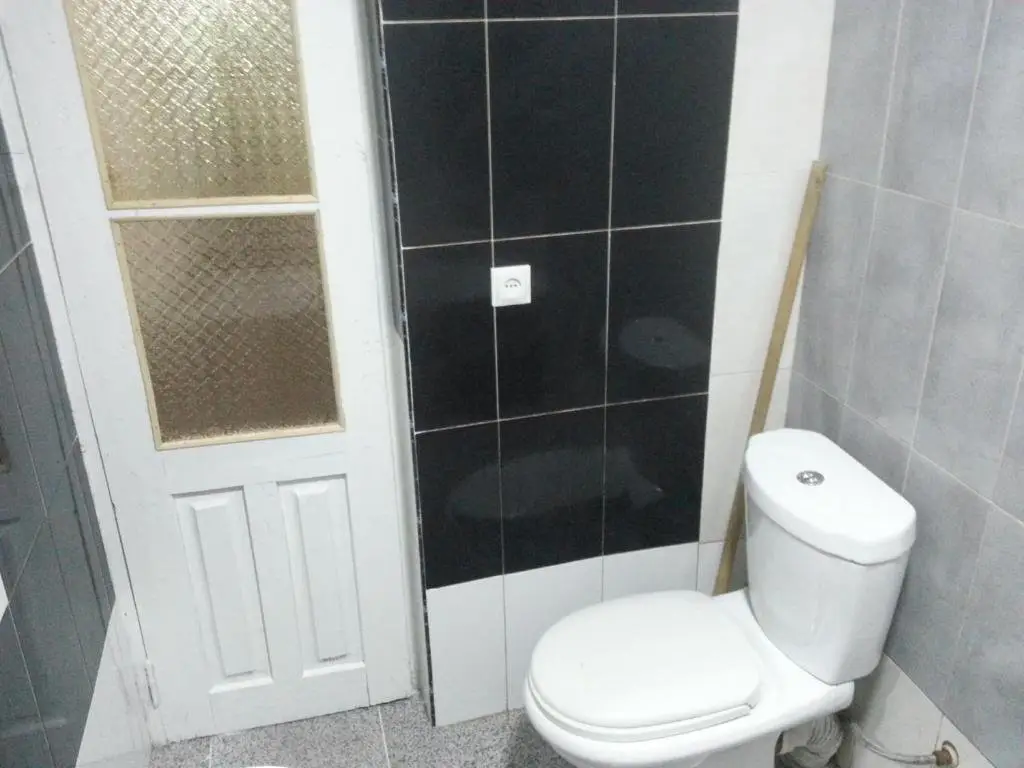 Тбилиси: Room On Mazniashvili Str. 18