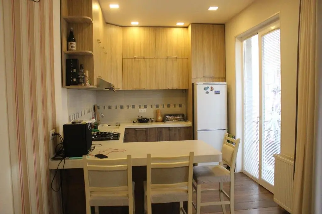 Тбилиси: Very Nice And Cozy Flat In A Quite Place