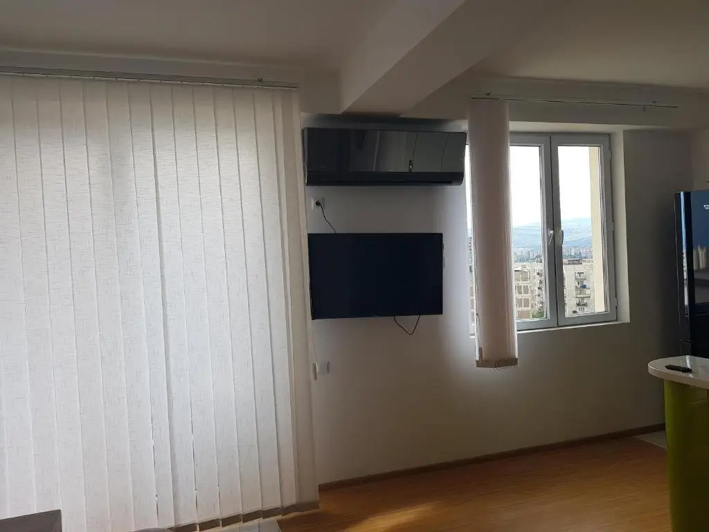 Тбилиси: Sea View Apartment