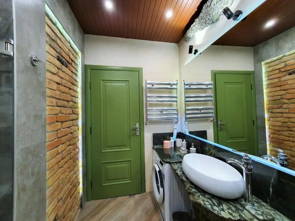 Тбилиси: T2&T3 Rooms Levanto