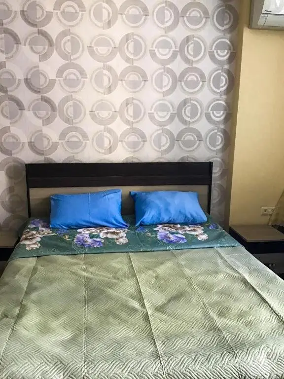 Батуми: Yalcin Star Residence Apartment 300