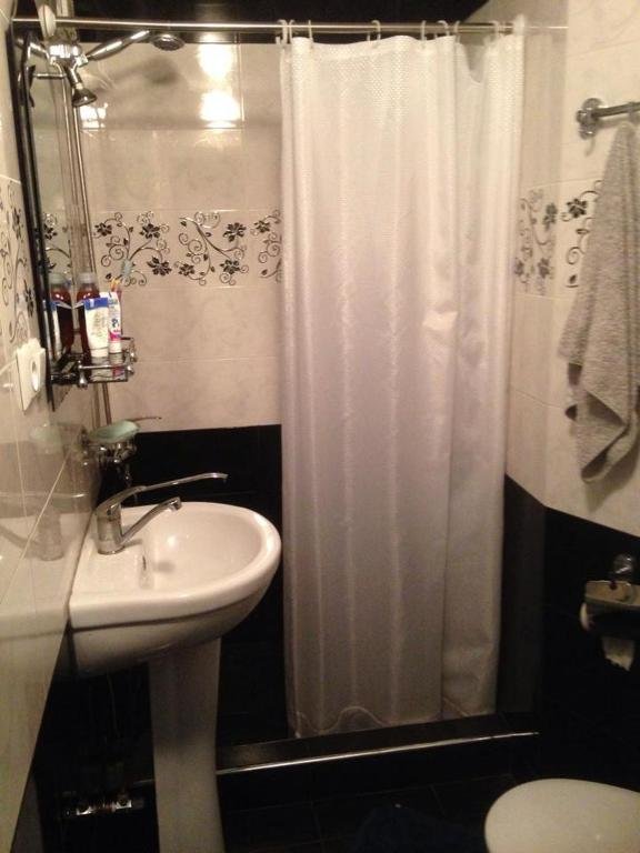 Батуми: Home 77