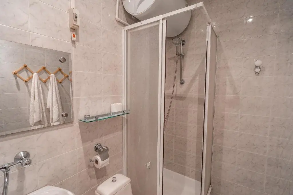 Тбилиси: Rustaveli 36 Apartment